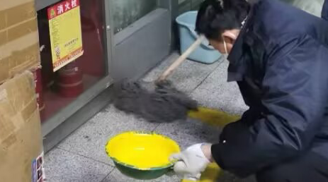 守底線、查隱患、保安 全