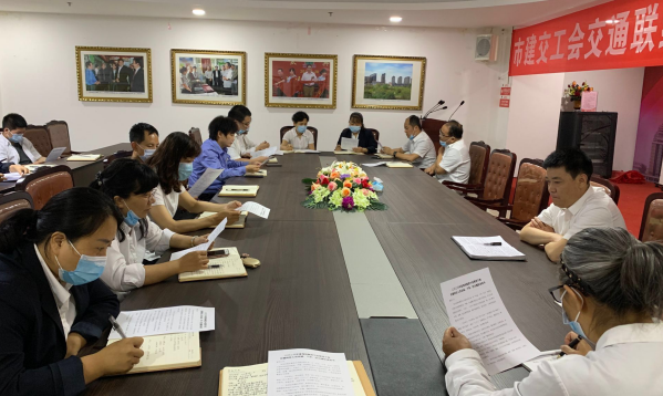 做忠誠(chéng)企業(yè)、干凈守規(guī)、敢于擔(dān)當(dāng)?shù)暮酶刹? /> </a> <p>近日，公司紀(jì)委分別與各單位班子成員、中層干部、重點(diǎn)崗位人員逐一簽訂了《集團(tuán)公司2020年度中層以上管理干部及重點(diǎn)崗位人員履職承……</p> <a href=